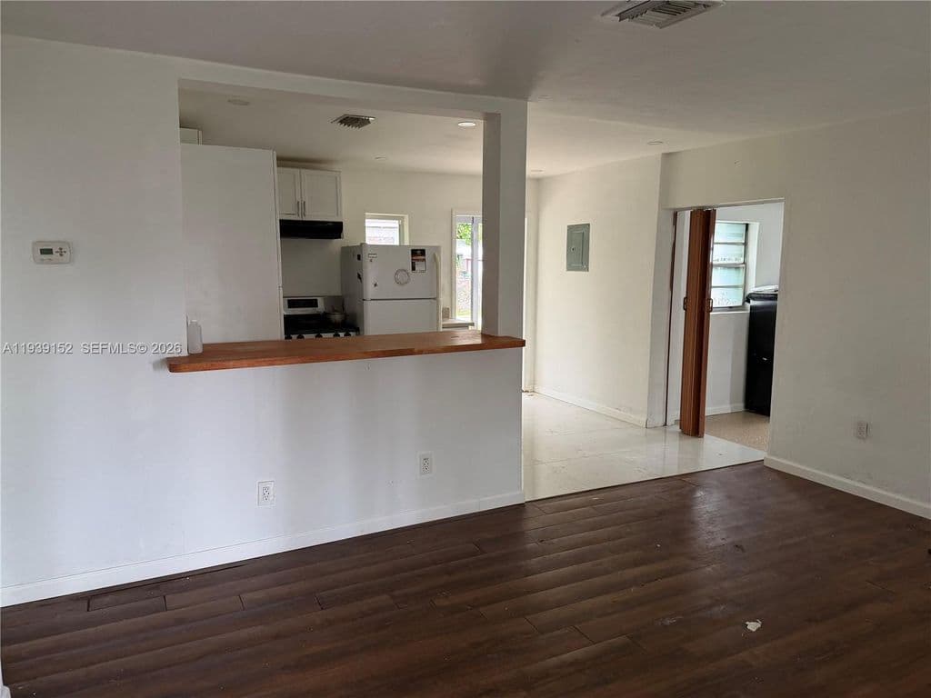 2-bedroom Single-Family Home — 2550 NW 153rd St