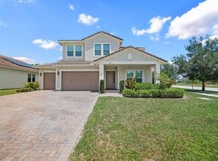 4-bedroom Single-Family Home — 984 Sterling Pine Place, Loxahatchee, 33470