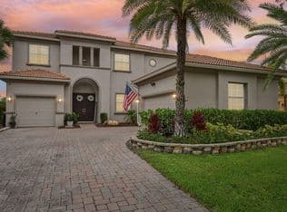 5-bedroom Single-Family Home — 1779 Palisades Drive, West Palm Beach, 33411