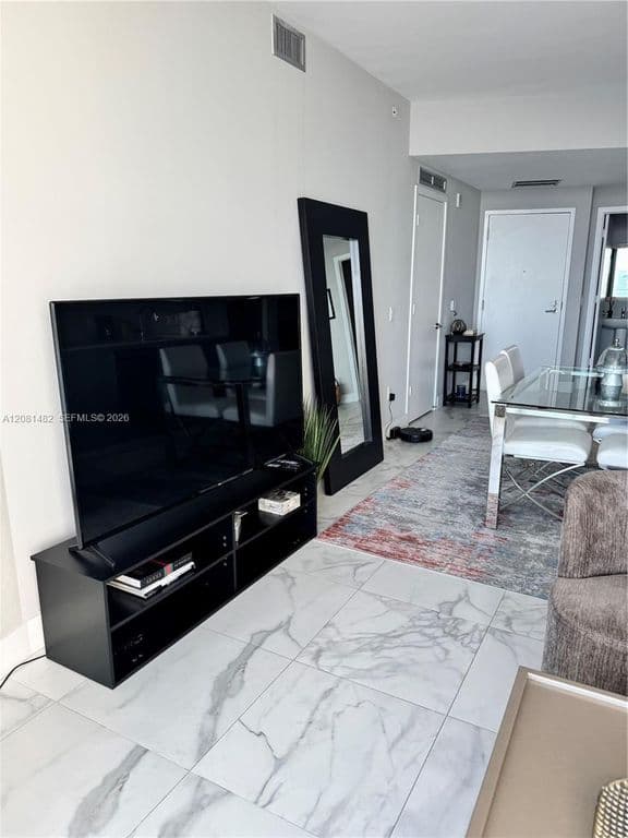 1-bedroom Condo — 2900 NE 7th Ave Unit 3608