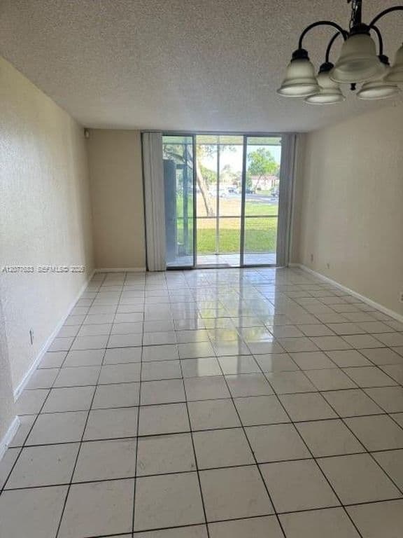 2+1 Condo — 3361 NW 47th Ter APT 134