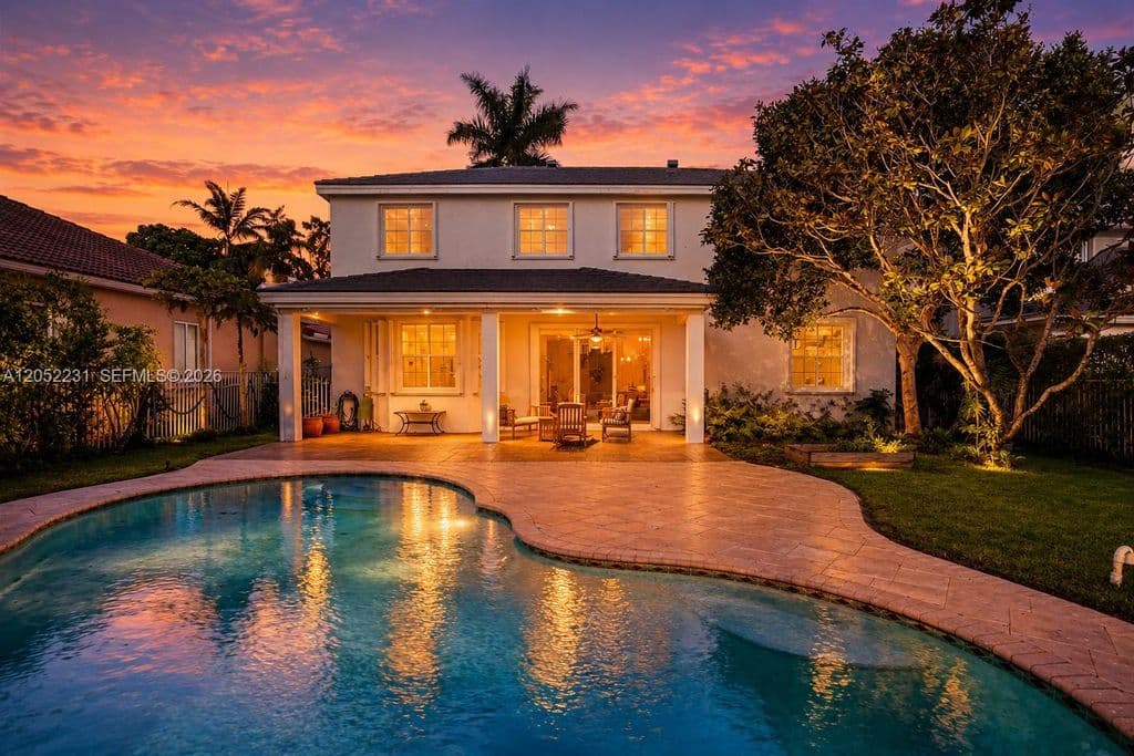 5+1 Müstakil ev — 1311 Croton Ct