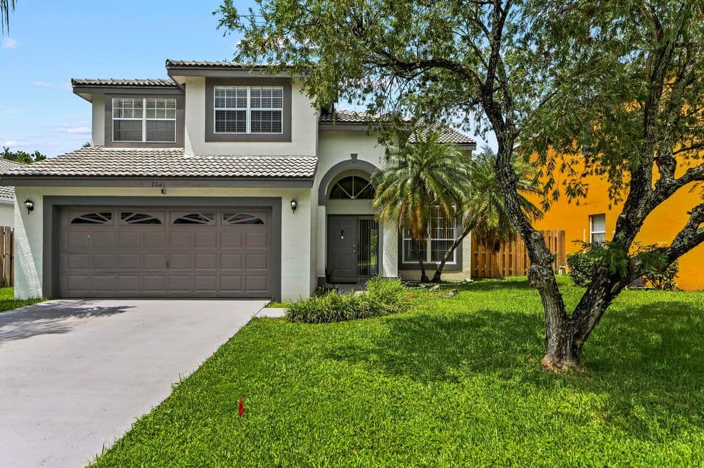 4-bedroom Single-Family Home — 7581 BRISTOL BAY Lane