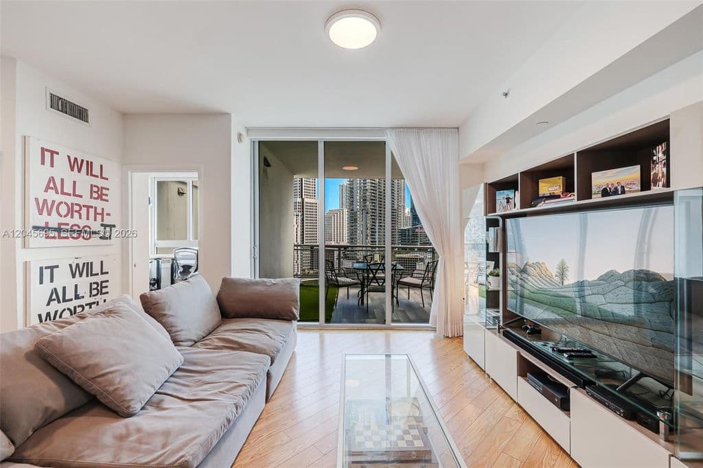 2-bedroom Condo — 350 S Miami Ave APT 2104