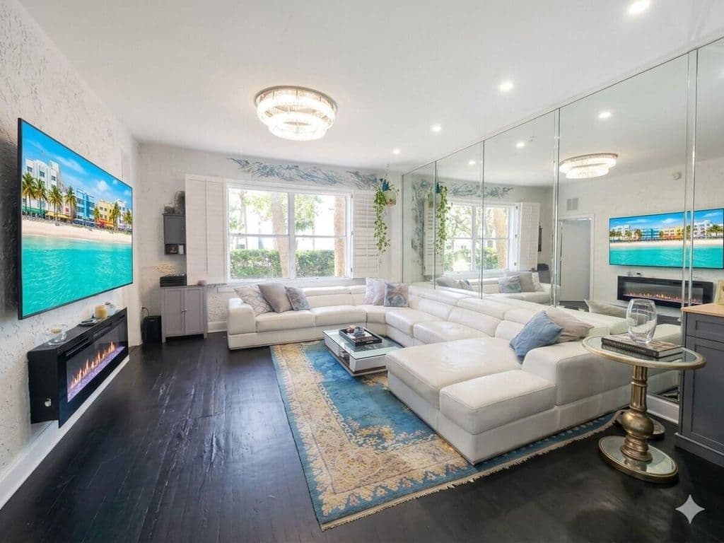 2-bedroom Condo — 900 16th Street #102