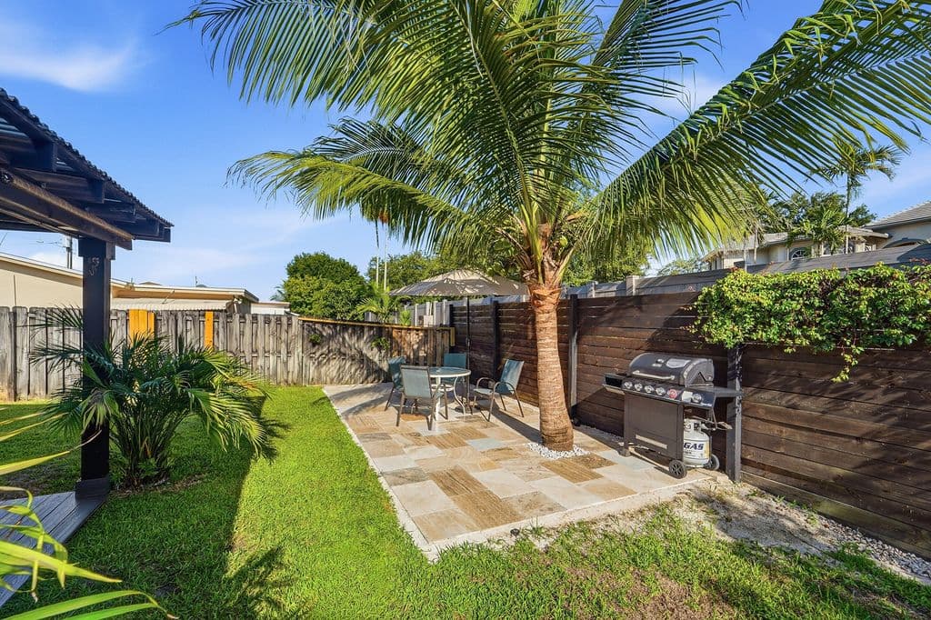 2-bedroom Single-Family Home — 2908 NW 48TH Street
