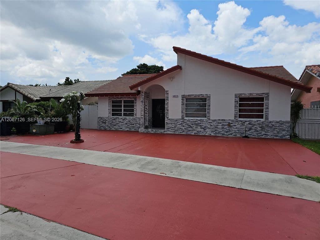 5+1 Müstakil ev — 14531 SW 97th St