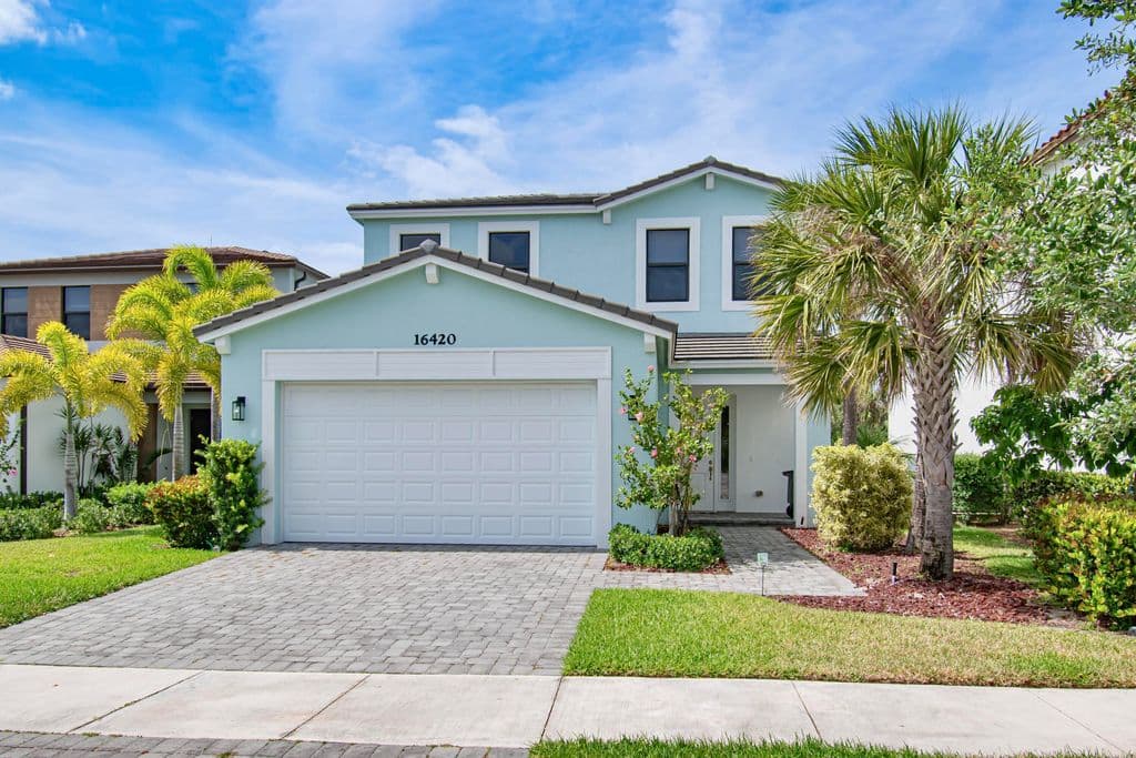 3+1 Müstakil ev — 16420 Sandy Shore Drive