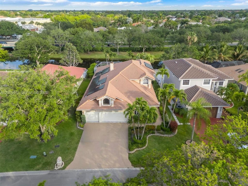 4+1 Müstakil ev — 11834 Highland Pl