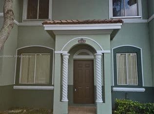 3+1 Townhouse — 1442 SE 24th Ct #358, Homestead, 33035