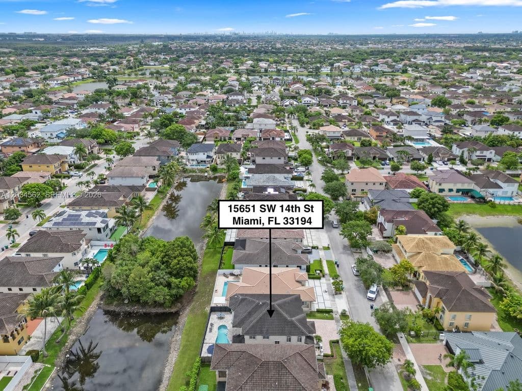 4-bedroom Single-Family Home — 15651 SW 14th St
