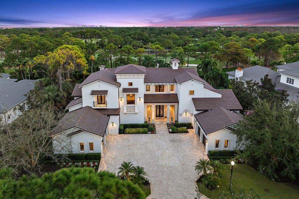 5-bedroom Single-Family Home — 135 W Bears Club Drive
