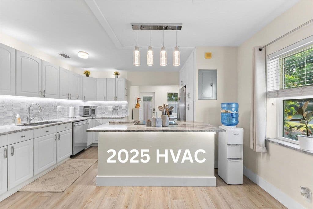 2-bedroom Single-Family Home — 636 NE 16th Court