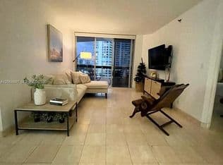 2-bedroom Condo — 3600 Mystic Pointe Dr APT 1010, Aventura, 33180