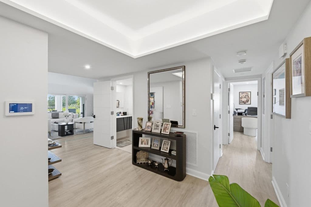 3+1 Condo — 7369 Orangewood Lane