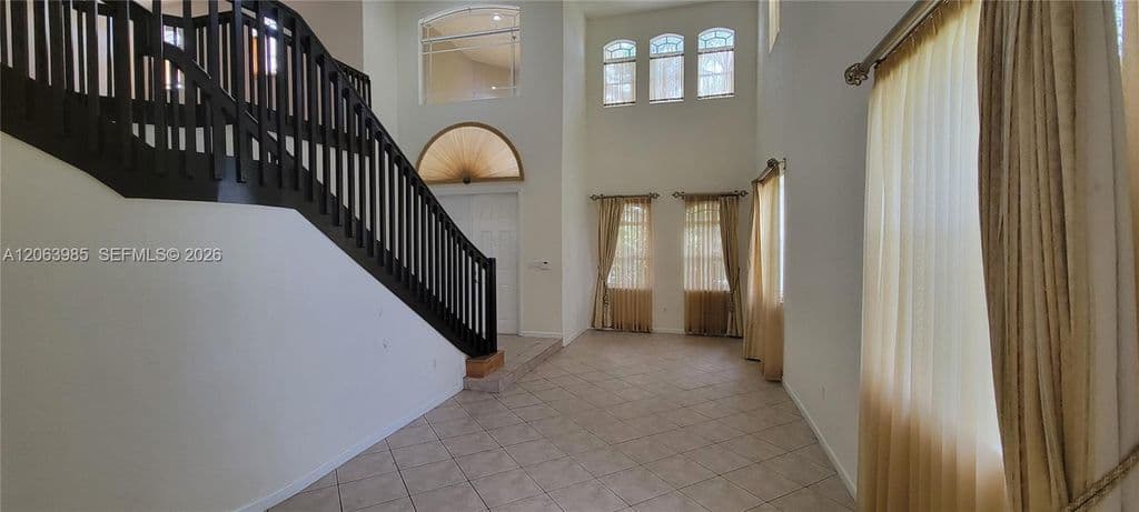 4-bedroom Single-Family Home — 8765 SW 208th St