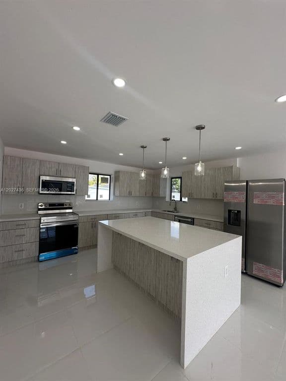 4-bedroom Single-Family Home — 2041 NW 190th Ter