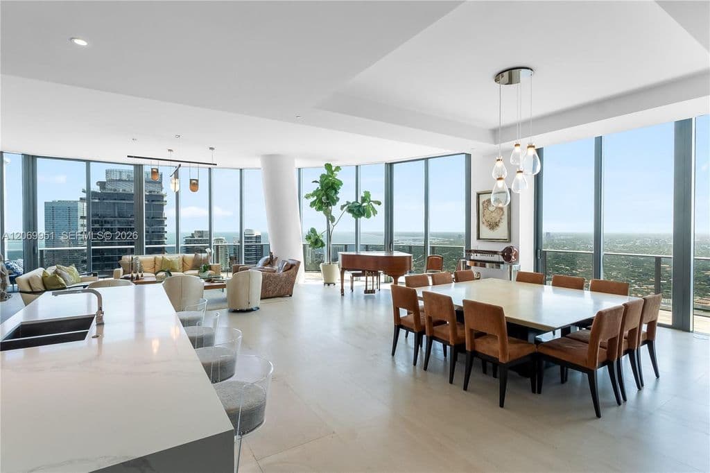 4-bedroom Condo — 801 S Miami Ave #Penthouse 5801