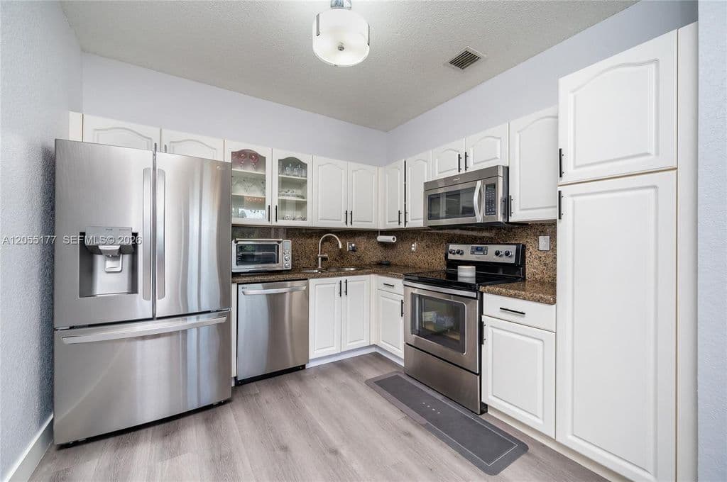 3-bedroom Property — 16840 SW 1st Mnr #16840