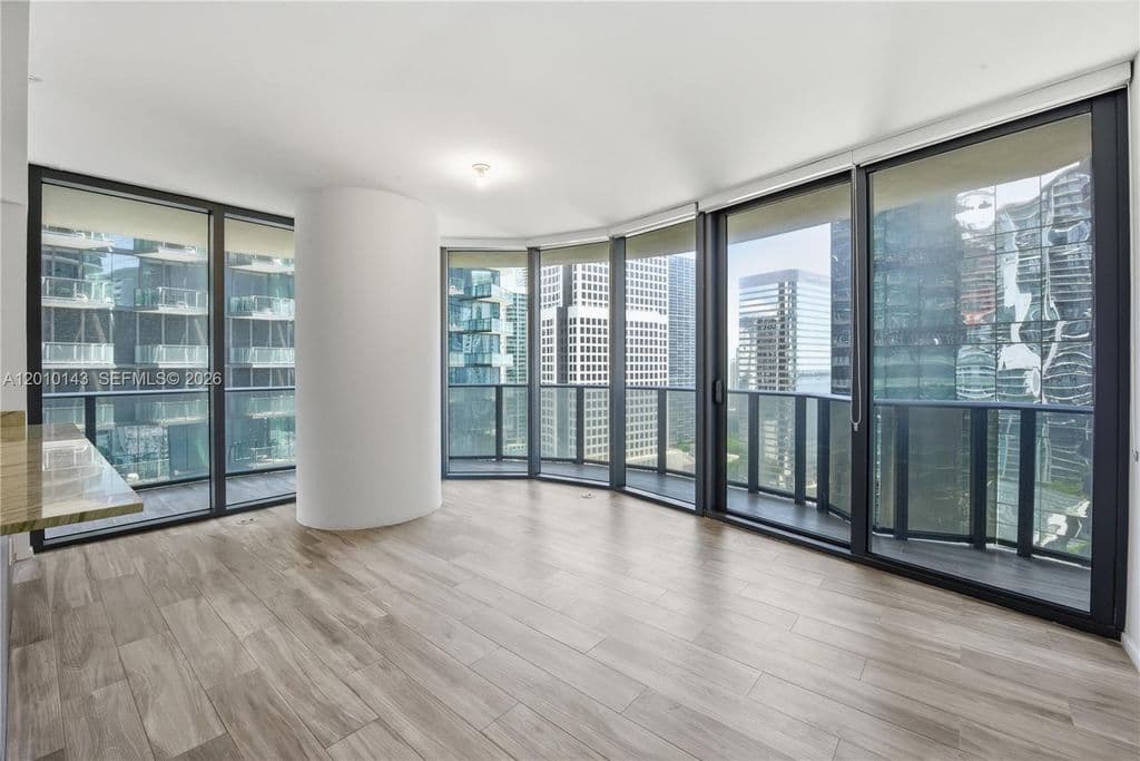 2-bedroom Condo — 801 S Miami Ave Unit 2505