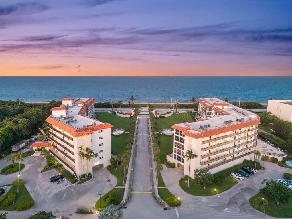 3+1 Condo — 2871 N OCEAN Boulevard #D406