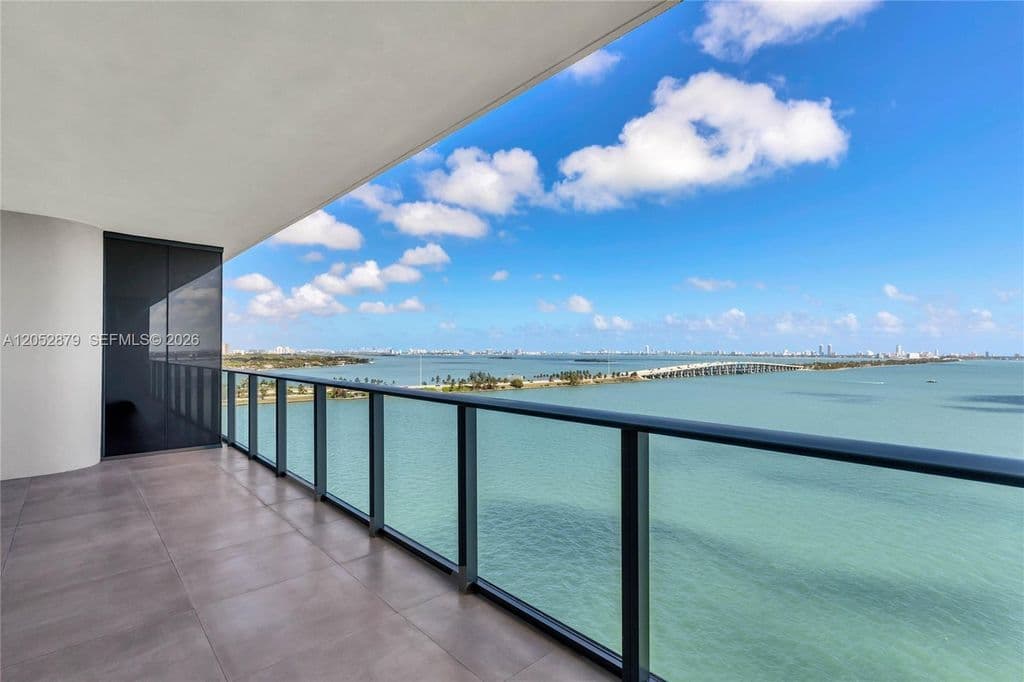 3+1 Condo — 3131 NE 7th Ave Unit 1203