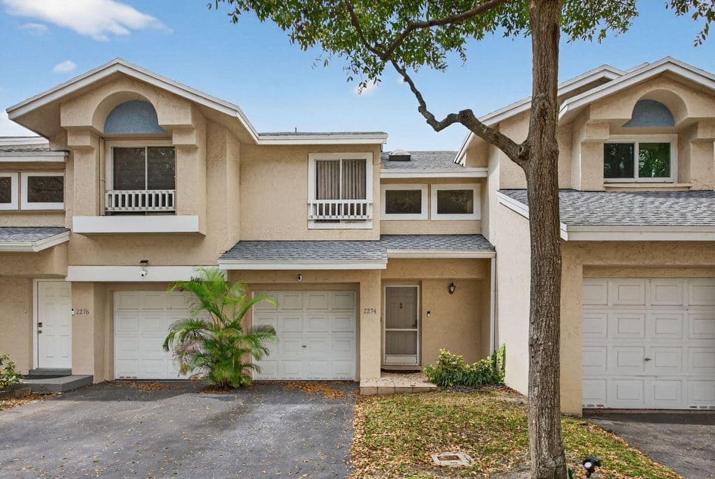 2+1 Mülk — 2274 Discovery Circle W #2274