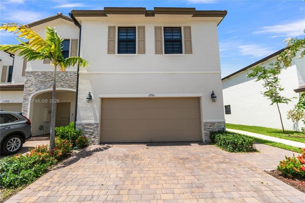 3-bedroom Property — 12911 SW 231st Ter