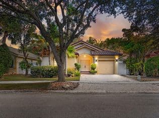 3-bedroom Single-Family Home — 181 SW 203rd Avenue, Hollywood, 33029