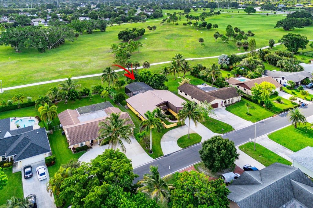 3-bedroom Single-Family Home — 168 MEADOWLARK Drive