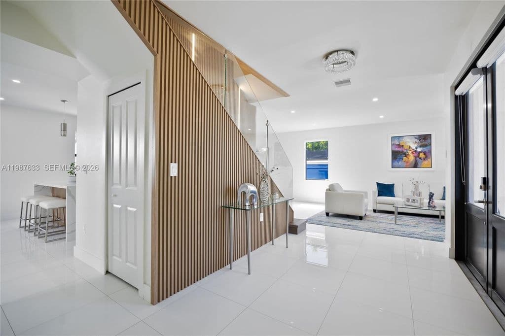 4-bedroom Single-Family Home — 2981 SW 149th Ave