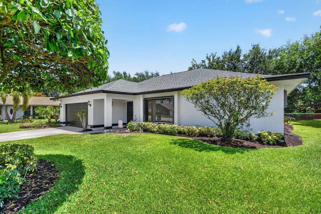 3+1 Müstakil ev — 980 Ryanwood Drive