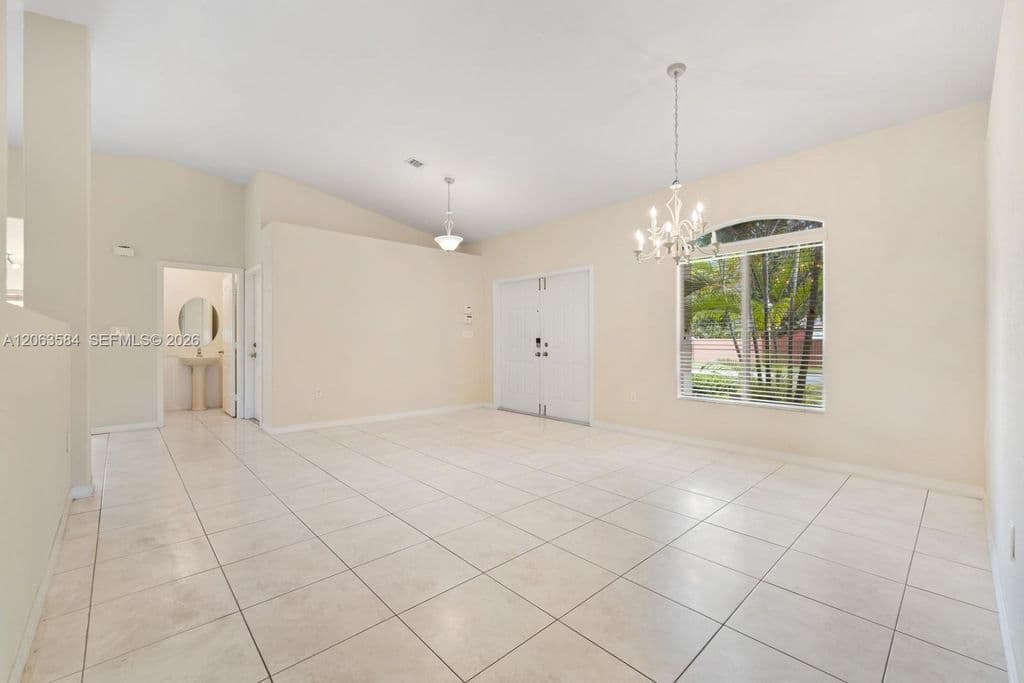 4+1 Müstakil ev — 32361 SW 202nd Pl