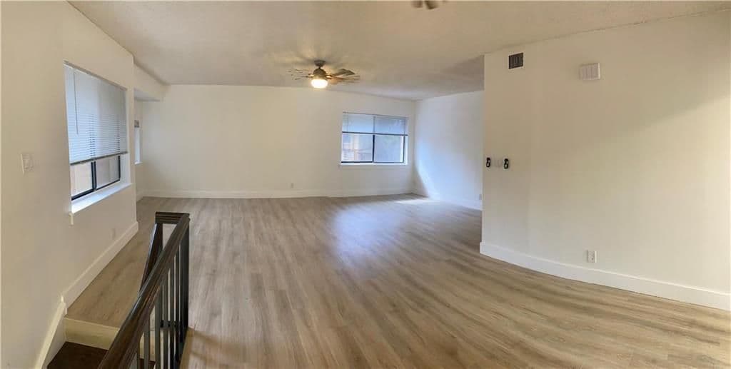 3-bedroom Condo — 191 Wimbledon Lakes Drive