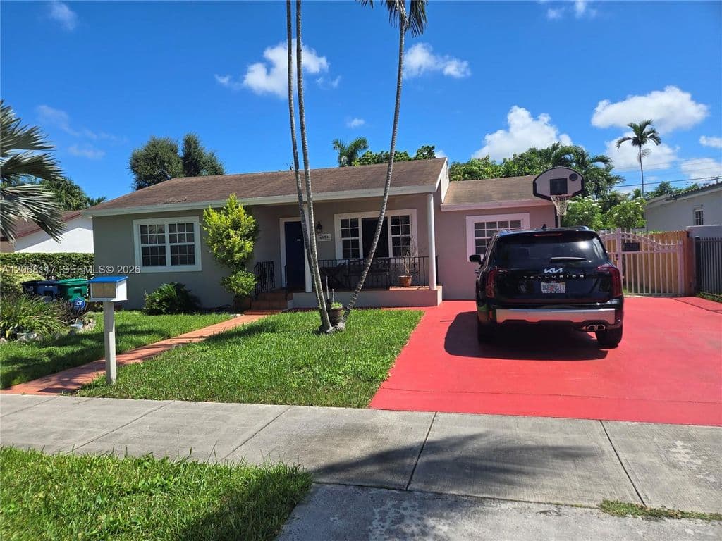 3+1 Müstakil ev — 6858 SW 39th St