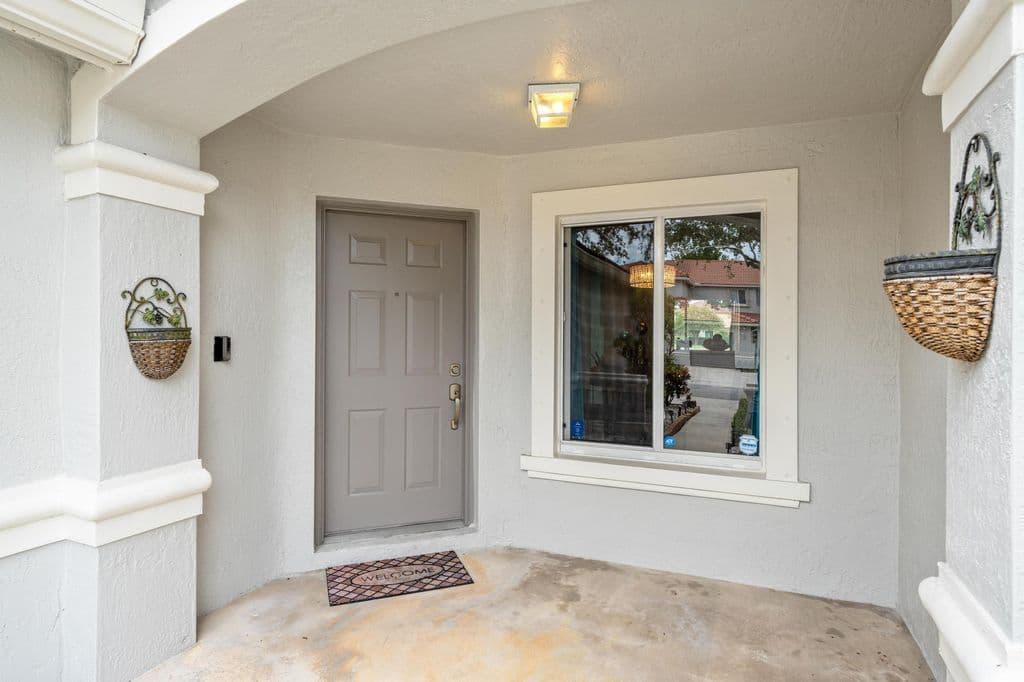 2-bedroom Property — 6107 Sandy Bank Terrace