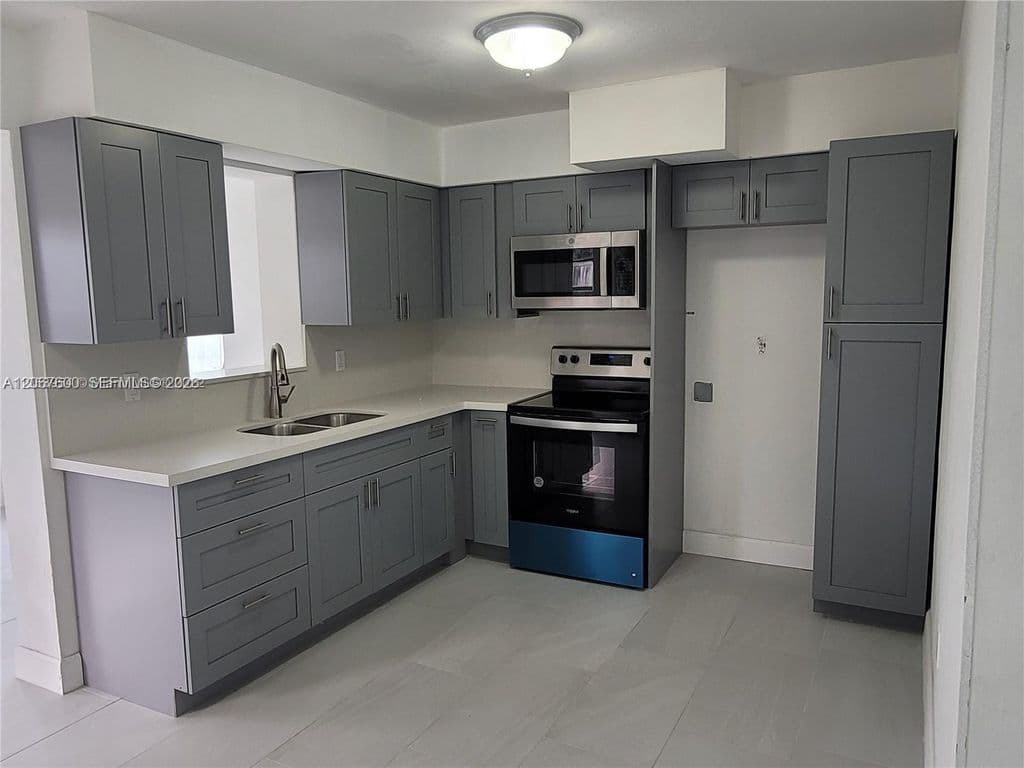3-bedroom Single-Family Home — 7817 Panama St