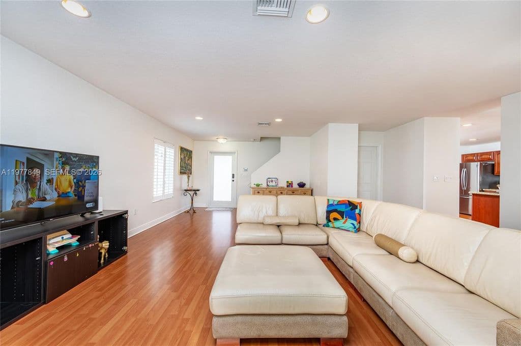 4+1 Müstakil ev — 13391 SW 42nd St