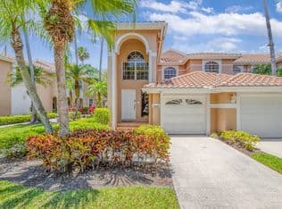 3-bedroom Condo — 222 Legendary Circle, Palm Beach Gardens, 33418