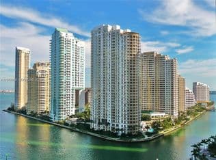 1+1 Condo — 540 Brickell Key Dr APT 910, Miami, 33131