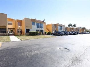 2-bedroom Condo — 9340 W Flagler St APT 104B, Miami, 33174