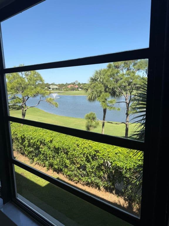 2-bedroom Condo — 3521 Village Boulevard #305