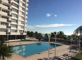 Condo — 100 Lincoln Rd #1226, Miami Beach, 33139