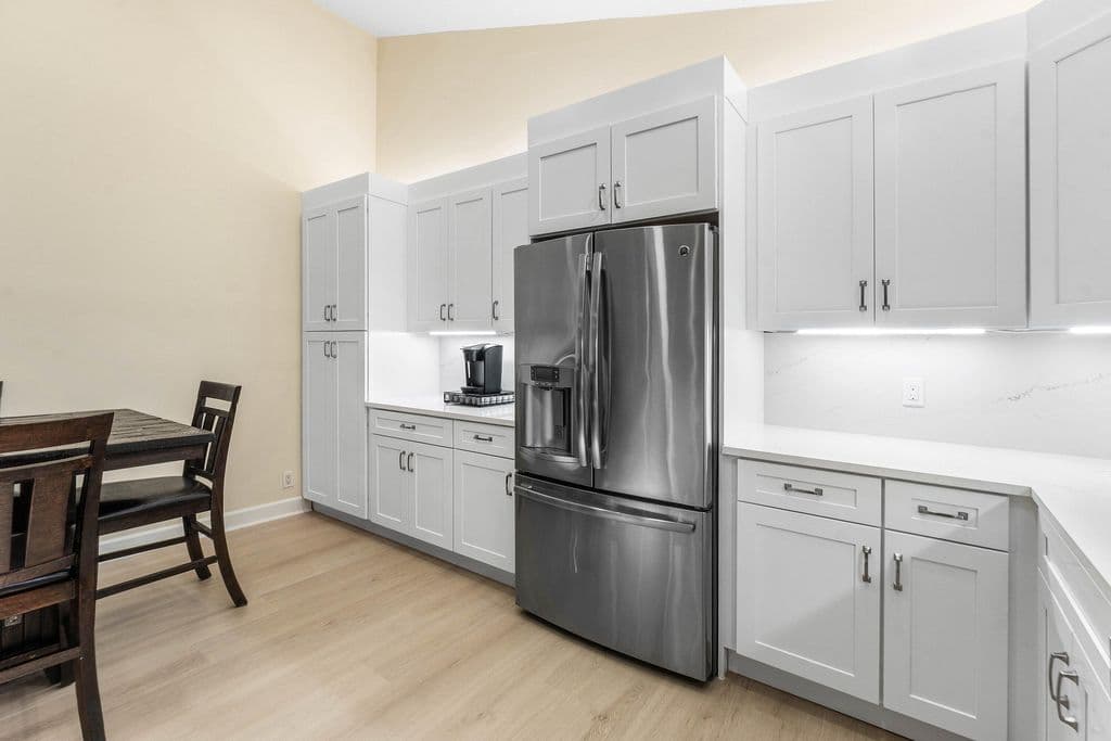 3+1 Mülk — 12584 WOODMILL Drive