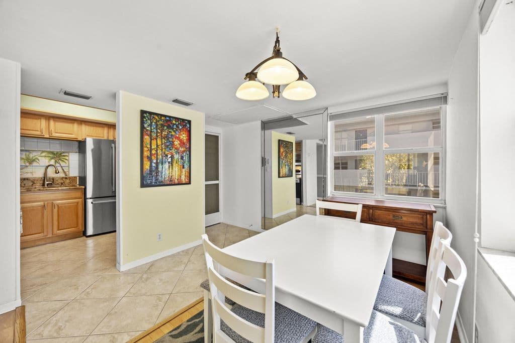 2+1 Condo — 1820 New Palm Way #308