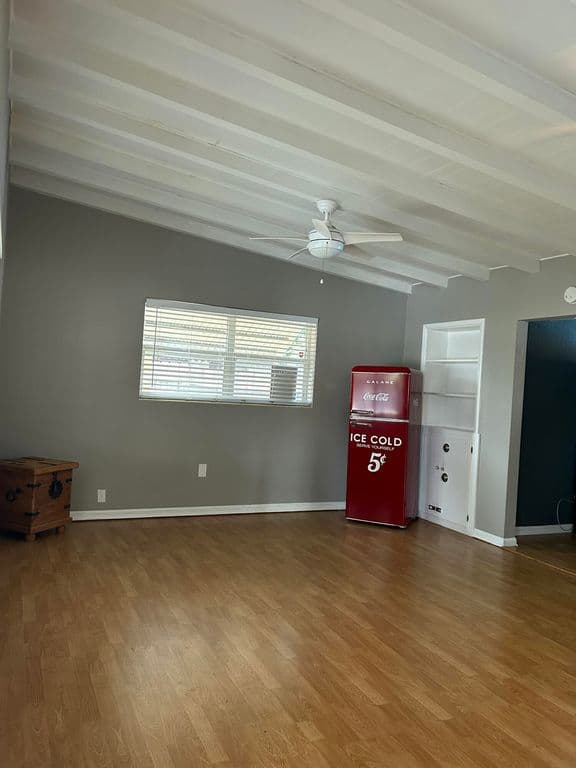 3-bedroom Single-Family Home — 1118 N E Street