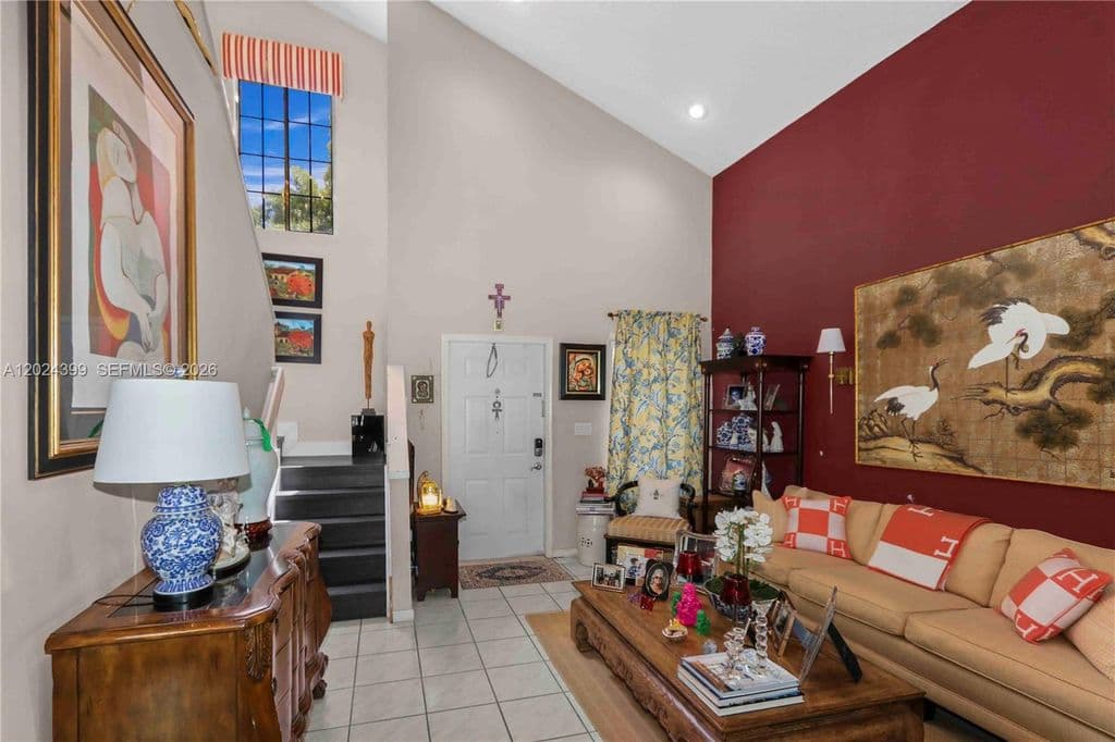3+1 Müstakil ev — 14454 SW 138th Ct