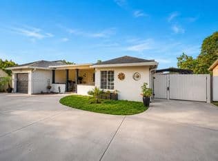 3-bedroom Single-Family Home — 19631 NW 57th Pl, Hialeah, 33015