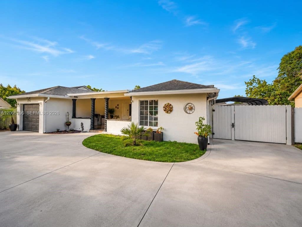 3-bedroom Single-Family Home — 19631 NW 57th Pl