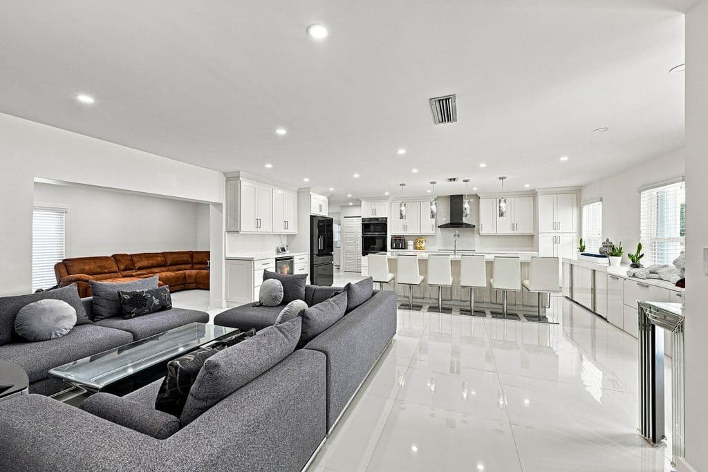 3+1 Müstakil ev — 16820 SW 108th Avenue